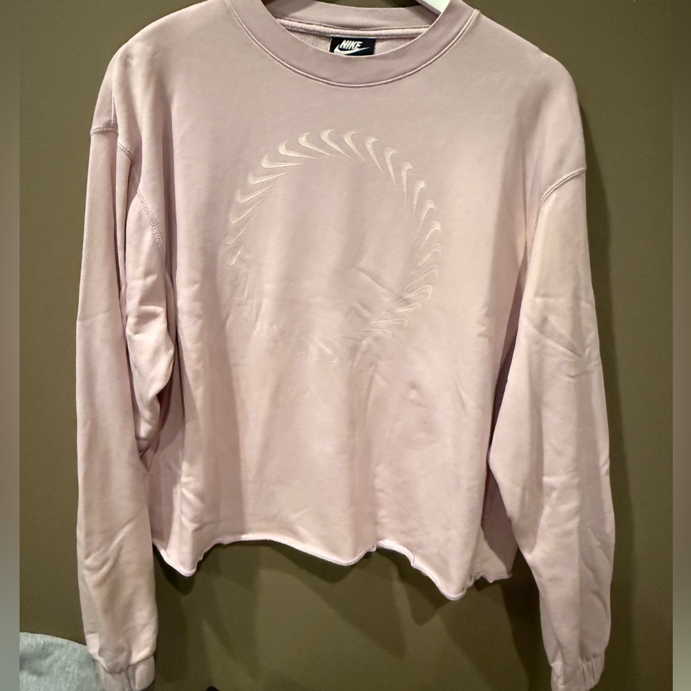 Nike Women's Light Pink top